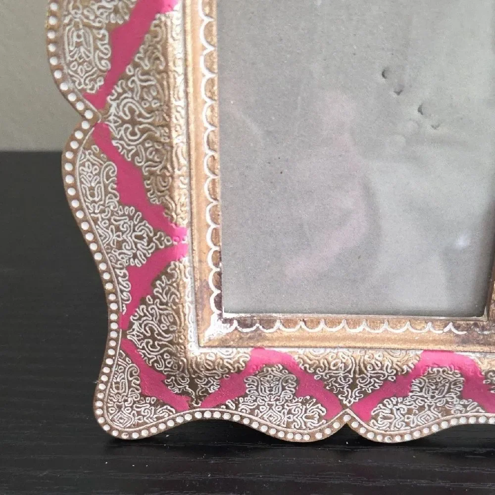 Sicura elegant vintage
